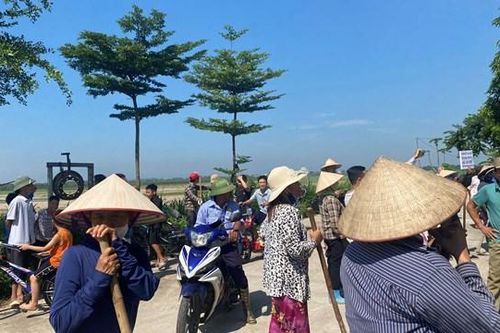 Phú Thọ: Chủ tịch tỉnh ra 'tối hậu thư' chỉ đạo giải quyết việc dân phản đối không cho cắm mốc mỏ cát