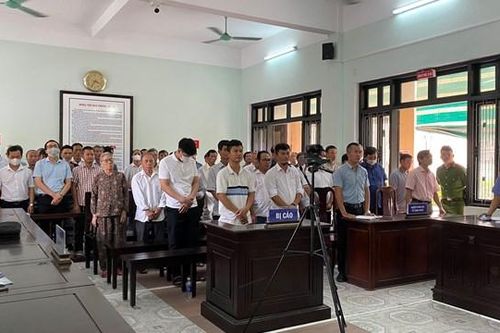 Tuyên án hơn 70 bị cáo trong vụ án kê khống mộ giả để trục lợi