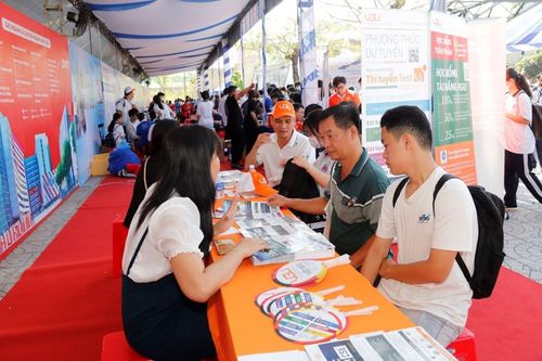 Toàn cảnh xét tuyển đại học khu vực Đồng bằng sông Cửu Long