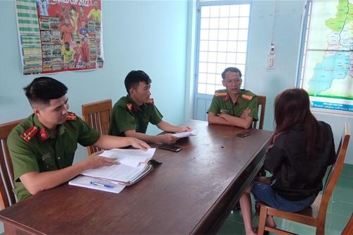 Tưởng được đi ra nước ngoài làm việc không ngờ bị bán vào 'nhà chứa'