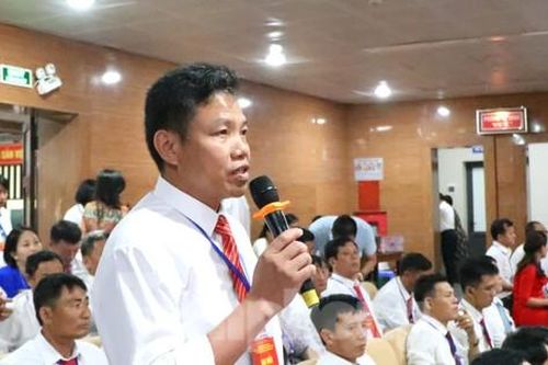 Bí thư xã ở Nghệ An: 'Sau một năm về xã, lương của tôi bị giảm 4 triệu đồng'