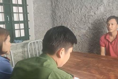 Phê chuẩn Lệnh bắt tạm giam đối tượng say rượu cầm dao đe dọa Công an