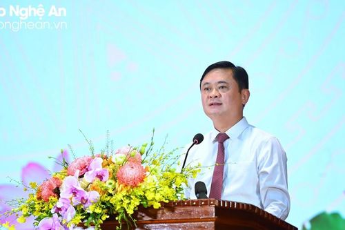 Thường trực Tỉnh ủy đặt rất nhiều kỳ vọng vào cán bộ chủ chốt 460 xã, phường, thị trấn trong 'thời điểm vàng' cho Nghệ An bứt tốc