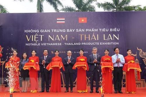 Việt Nam-Thái Lan thúc đẩy hợp tác giữa các địa phương, doanh nghiệp
