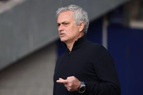 Top 10 HLV mua sắm nhiều nhất trong lịch sử Premier League: Mourinho đứng đầu
