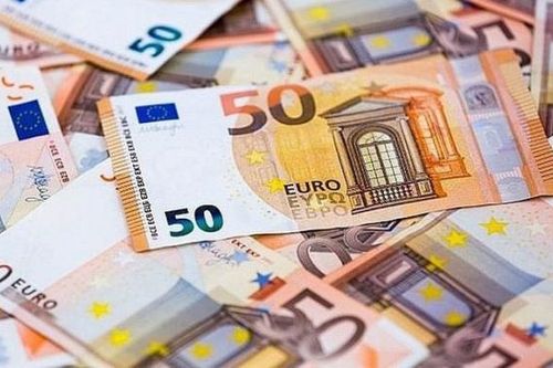 Tỷ giá Euro hôm nay 4/8/2023: Euro Vietcombank giảm hơn 140 VND/EUR chiều bán