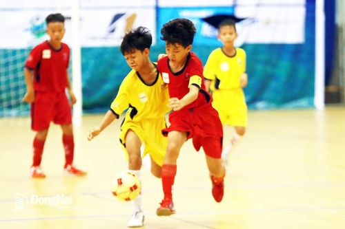 Bán kết 1: Văn Duy tỏa sáng, đưa U.11 Biên Hòa vào chung kết