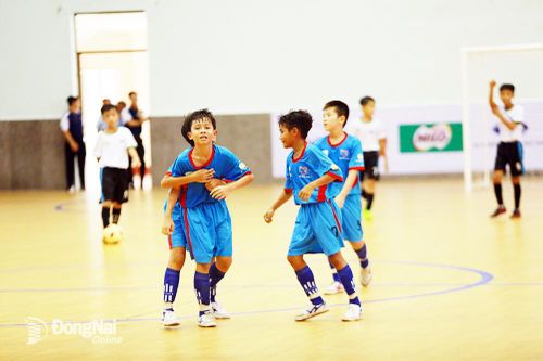 Bán kết 2: Lội ngược dòng, U.11 Trảng Bom vào chung kết