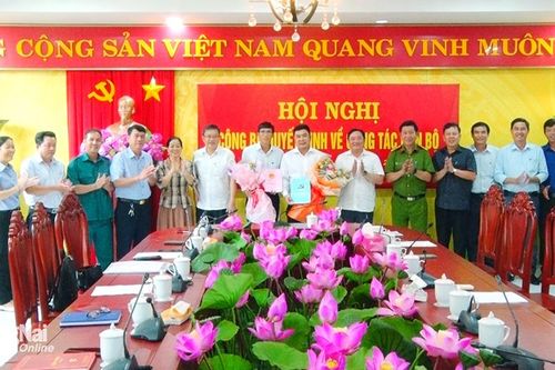 Huyện Thống Nhất công bố quyết định về công tác cán bộ