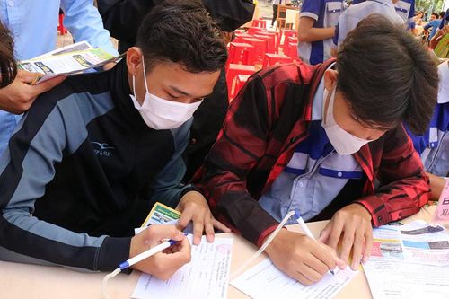 Thực hiện tốt các chính sách an sinh xã hội cho người dân