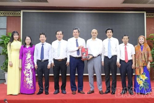 Các doanh nghiệp Lào Cai mong muốn thúc đẩy hợp tác với các doanh nghiệp UAE