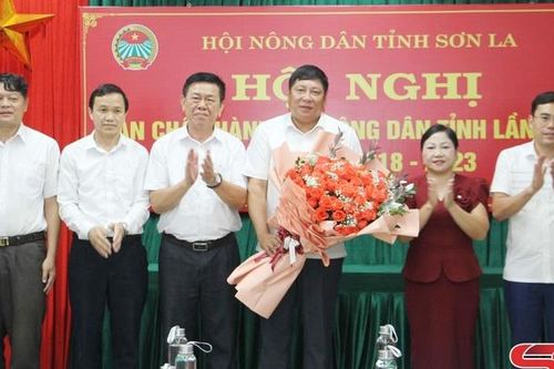 Hội nghị lần thứ 18 Ban Chấp hành Hội Nông dân tỉnh khóa IX