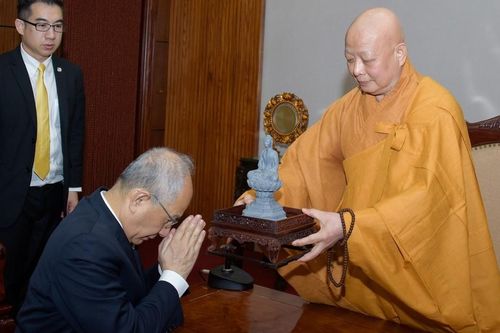 Hội Liên hữu Phật giáo Thế giới thăm chư tôn đức lãnh đạo GHPGVN TP.HCM tại Việt Nam Quốc Tự