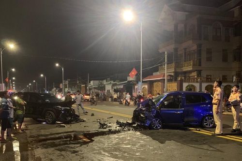 Bà Rịa - Vũng Tàu: Hai xe ô tô con gây tai nạn khiến tài xế tử vong ngay sau đó