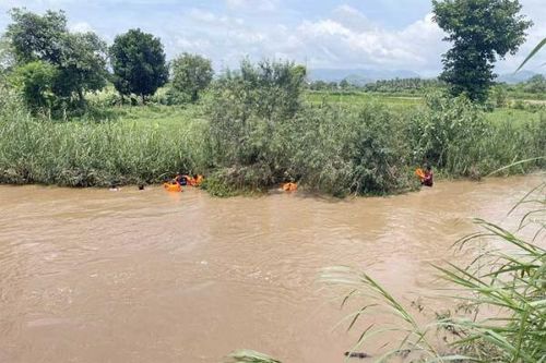 Tìm thấy thi thể nam thanh niên sau gần 3 ngày mất tích khi bơi qua suối