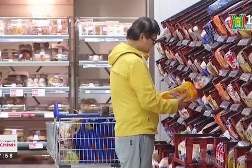 Anh tăng lãi suất lên mức cao nhất trong 15 năm