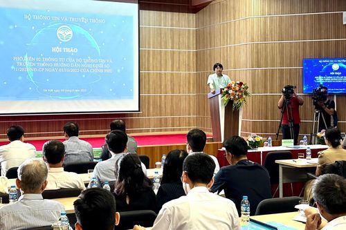 Thứ trưởng TT&TT: Phim có đường lưỡi bò loại bỏ ngay, không làm mờ hay biên tập