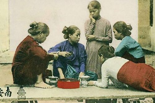 Miếng đỉnh chung mới quệt đã khem