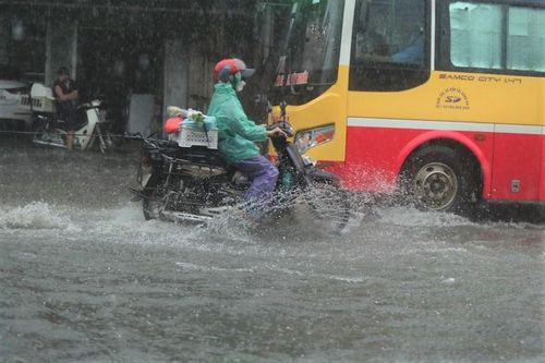 Bắc Bộ và Thanh Hóa mưa to, đề phòng lũ quét, sạt lở đất