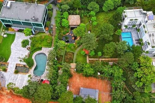 Xung quanh điểm sạt lở ở Sóc Sơn, hàng loạt mảng đồi trơ trọi