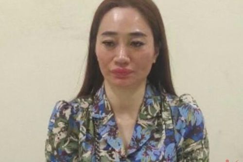 Hải Dương: Bắt tạm giam 'cô đồng bổ cau'