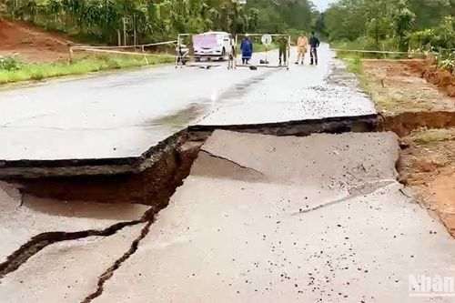 Cận cảnh sụt lún nghiêm trọng tuyến đường tránh phía nam thành phố Bảo Lộc