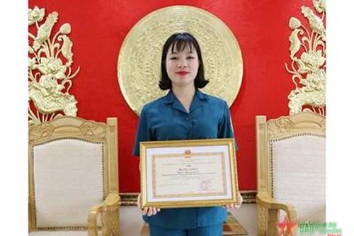 Chị Phượng gương mẫu, nhiệt tình
