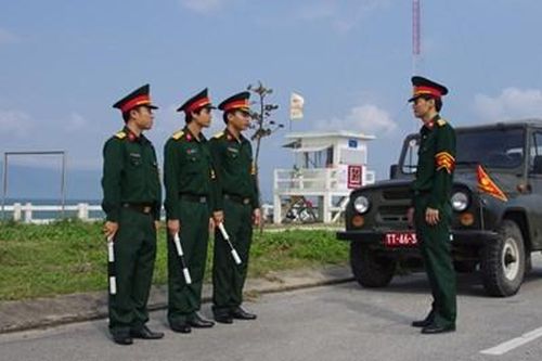 Tăng cường bảo đảm trật tự, an toàn giao thông trong Quân đội