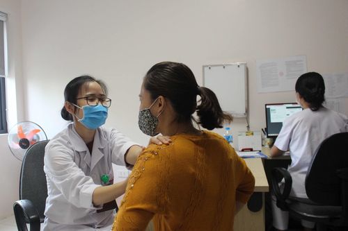 Mất tiền 'mua' sự hoang mang