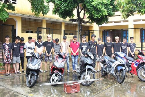 Khởi tố nhóm thanh niên ở Hà Nam kéo lên cao tốc rượt đánh nhau