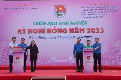 Đồng Tháp ra quân Chiến dịch Tình nguyện 'Kỳ nghỉ hồng' cấp Trung ương năm 2023