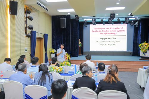 Toán học góp phần vào việc chuyển đổi số ở trường đại học