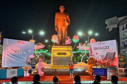 Lộ diện tài năng Tiếng Anh 'English Talent Competition' lần thứ I
