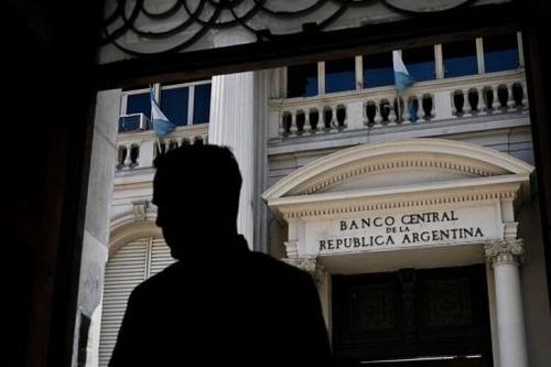 Argentina và Qatar lần đầu tiên ký kết thỏa thuận hỗ trợ tín dụng