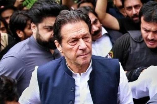 Cựu Thủ tướng Pakistan tiếp tục bị bắt giữ