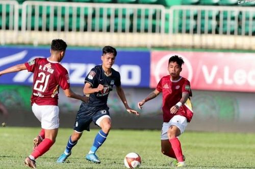 Thắng HAGL, TP HCM mở toang cánh cửa trụ hạng tại V.League 2023