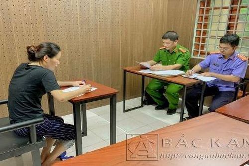 Nữ đối tượng lừa 'chạy việc', chiếm đoạt 300 triệu đồng