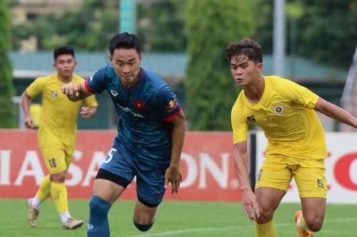 U23 Việt Nam thắng U21 Hà Nội trước giải Đông Nam Á
