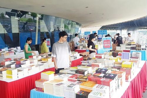 Khai mạc Hội sách Quảng Ninh năm 2023