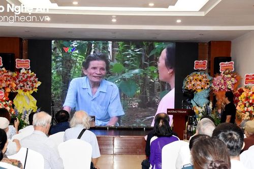 Kỷ niệm 100 năm ngày sinh nhà thơ Trần Hữu Thung