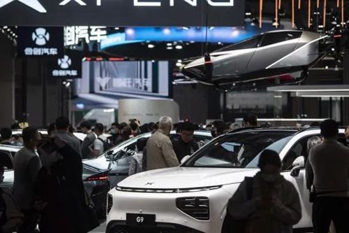 Các hãng xe toàn cầu đua ứng dụng công nghệ cao để cạnh tranh tại Trung Quốc