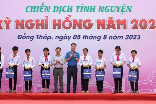 Chiến dịch tình nguyện Kỳ nghỉ hồng cấp Trung ương năm 2023