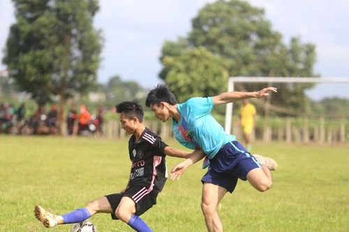 Khởi tranh Giải Bóng đá truyền thống huyện Đak Đoa