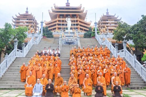 Bế mạc khóa tu bồi dưỡng đạo hạnh lần thứ 8 hệ phái Khất sĩ