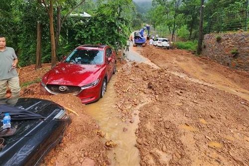 Miền Bắc mưa lớn diện rộng, cảnh báo lũ quét