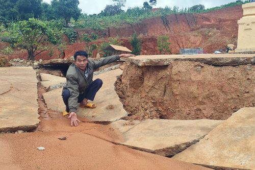 Thủ tướng yêu cầu tập trung ứng phó mưa lũ, sạt lở đất ở Tây Nguyên