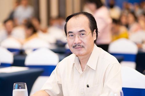 'Ngành y tế Hà Nội đã quá tải, không thể quản lý thêm các bệnh viện trung ương'