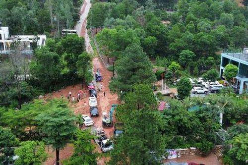 Giải cứu hàng chục phương tiện sau sự cố ngập cục bộ tại Sóc Sơn