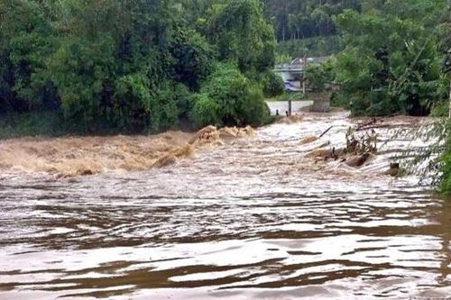 Nam thanh niên 9X bị lũ cuốn khi đi câu cá