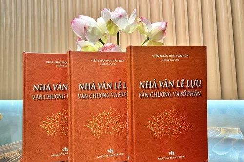Ra mắt sách 'Nhà văn Lê Lựu - Văn chương và số phận'